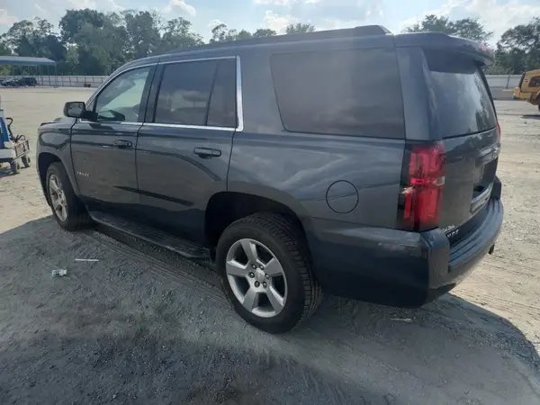 1GNSCAKC8LR295675 2020 CHEVROLET TAHOE - Image 2
