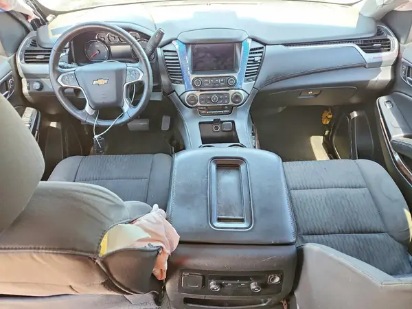 1GNSCAKC9HR263731 2017 CHEVROLET TAHOE - Image 8