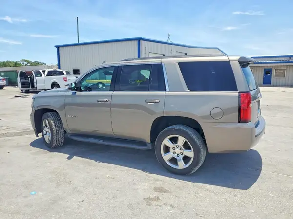 1GNSCAKC9HR310644 2017 CHEVROLET TAHOE - Image 2