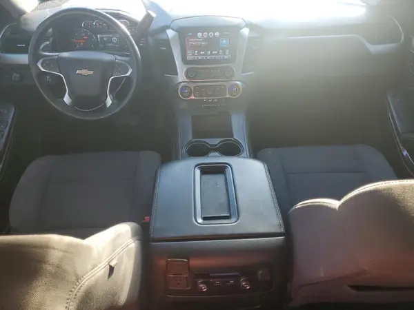 1GNSCAKC9JR155261 2018 CHEVROLET TAHOE - Image 8