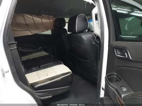 1GNSCAKC9LR109819 2020 CHEVROLET TAHOE - Image 8