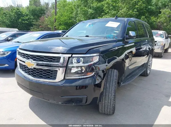 1GNSCAKCXHR214747 2017 CHEVROLET TAHOE - Image 2
