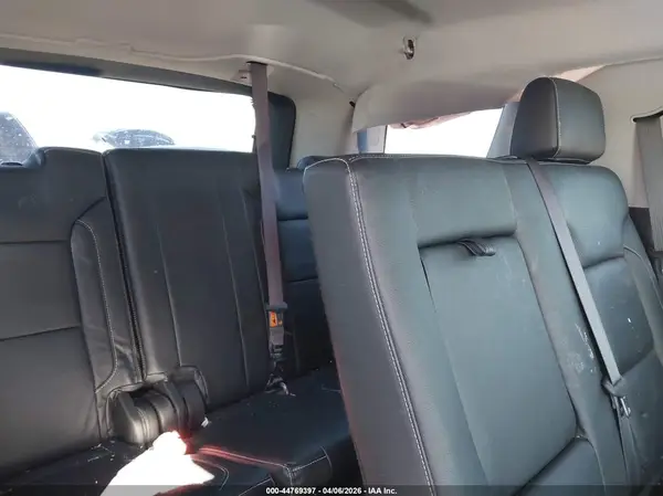 1GNSCAKCXHR405584 2017 CHEVROLET TAHOE - Image 8