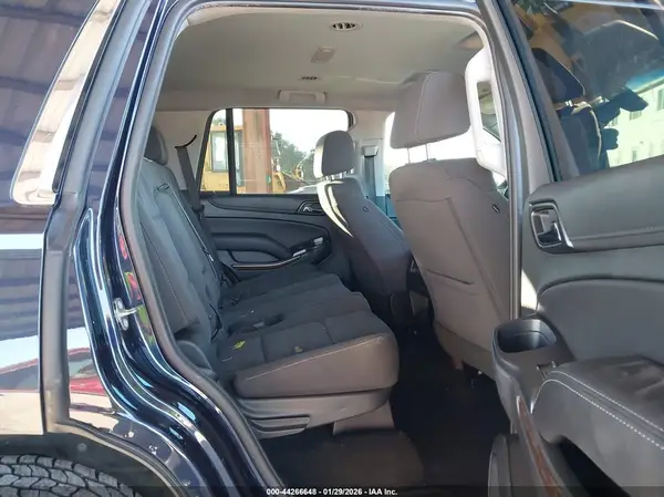 1GNSCAKCXJR388176 2018 CHEVROLET TAHOE - Image 8