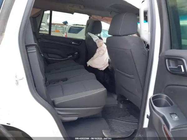 1GNSCAKCXLR105018 2020 CHEVROLET TAHOE - Image 8
