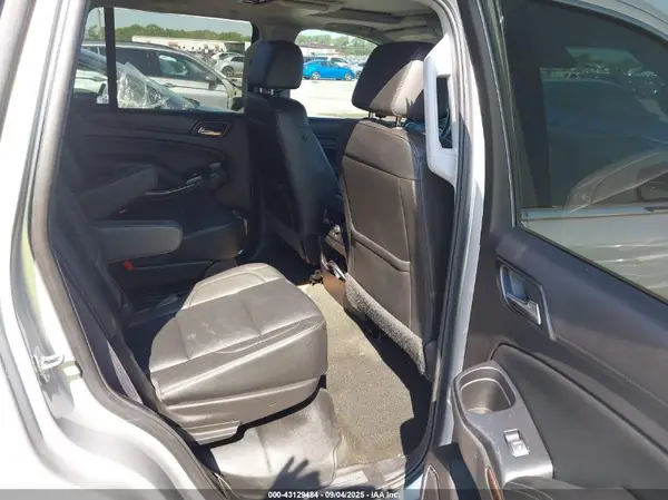1GNSCBKC0HR152944 2017 CHEVROLET TAHOE - Image 8