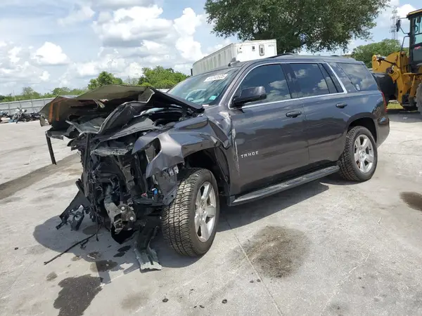 1GNSCBKC0HR216383 2017 CHEVROLET TAHOE - Image 1
