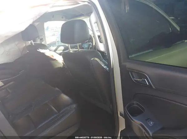 1GNSCBKC0HR315057 2017 CHEVROLET TAHOE - Image 8