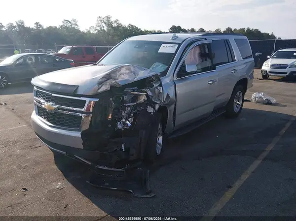1GNSCBKC0JR255111 2018 CHEVROLET TAHOE - Image 2