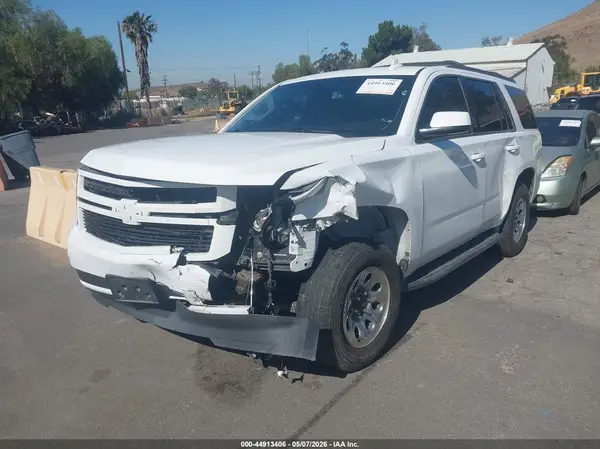 1GNSCBKC0JR368542 2018 CHEVROLET TAHOE - Image 2