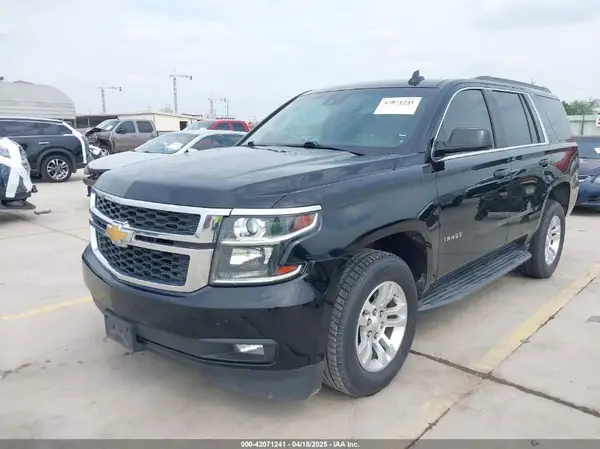 1GNSCBKC0KR275635 2019 CHEVROLET TAHOE - Image 2