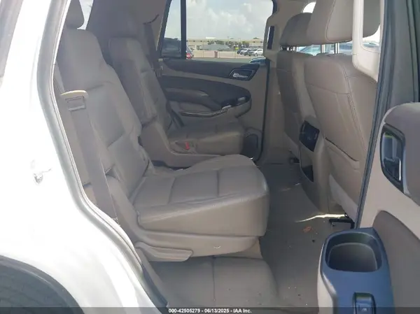 1GNSCBKC0KR358921 2019 CHEVROLET TAHOE - Image 8