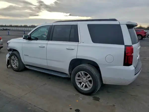 1GNSCBKC0LR211564 2020 CHEVROLET TAHOE - Image 2