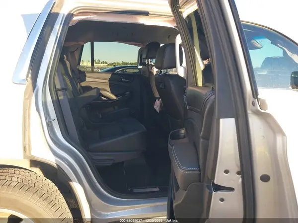 1GNSCBKC1GR191685 2016 CHEVROLET TAHOE - Image 8