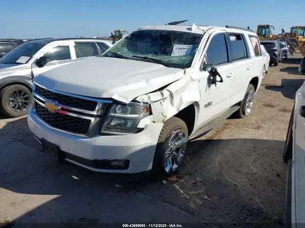 1GNSCBKC1GR304695 2016 CHEVROLET TAHOE - Image 2