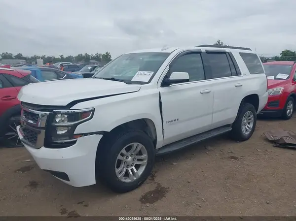 1GNSCBKC1HR121959 2017 CHEVROLET TAHOE - Image 2