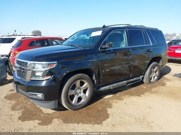 1GNSCBKC1HR158333 2017 CHEVROLET TAHOE - Image 2