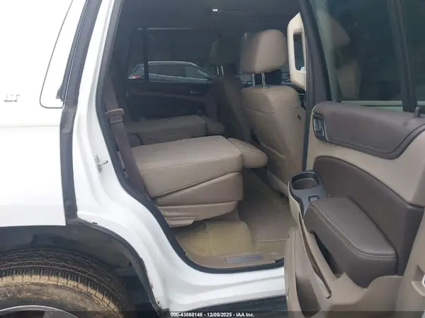 1GNSCBKC1HR194927 2017 CHEVROLET TAHOE - Image 8