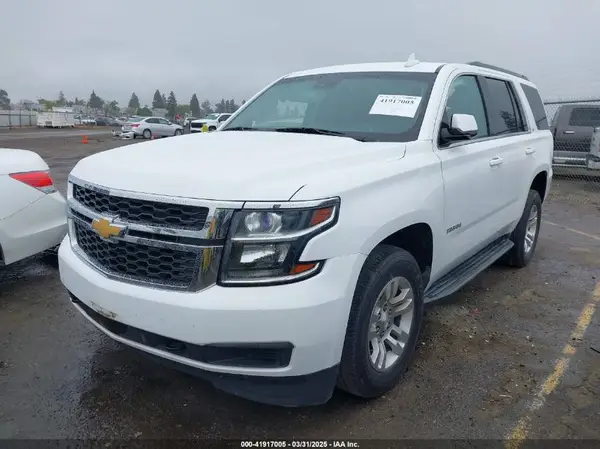 1GNSCBKC1HR200807 2017 CHEVROLET TAHOE - Image 2