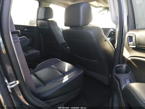 1GNSCBKC1HR238568 2017 CHEVROLET TAHOE - Image 8