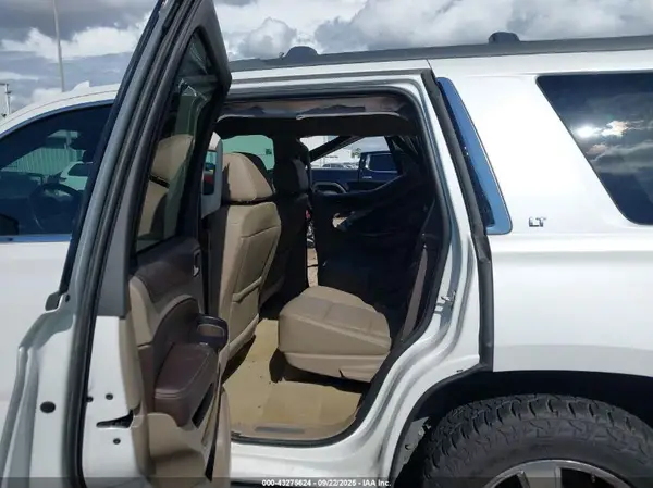 1GNSCBKC1HR253068 2017 CHEVROLET TAHOE - Image 8