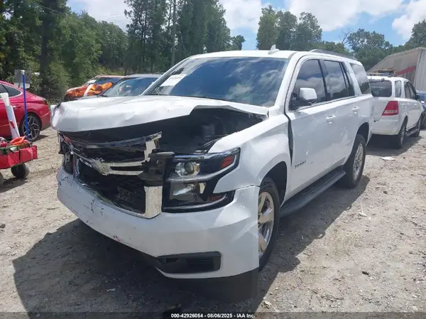 1GNSCBKC1JR151971 2018 CHEVROLET TAHOE - Image 2