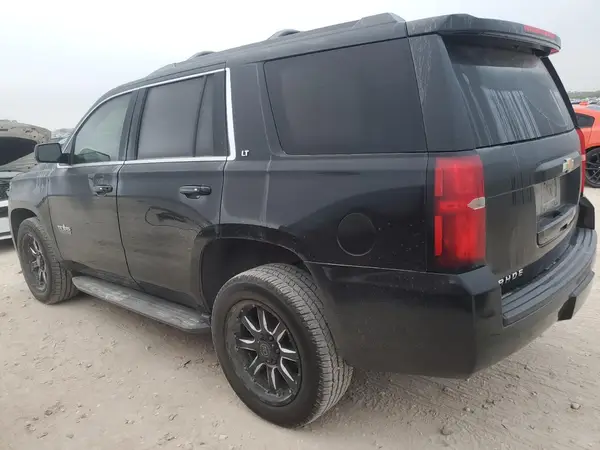 1GNSCBKC1JR184534 2018 CHEVROLET TAHOE - Image 2