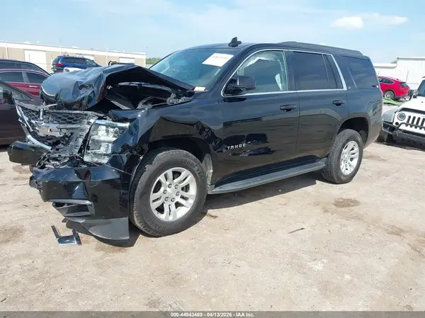 1GNSCBKC1JR365391 2018 CHEVROLET TAHOE - Image 2