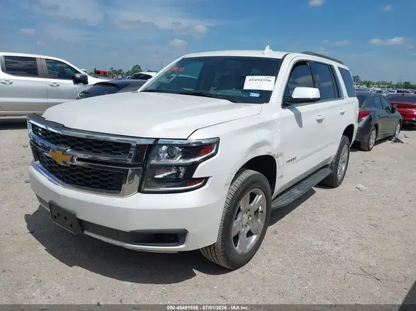 1GNSCBKC1KR194272 2019 CHEVROLET TAHOE - Image 2