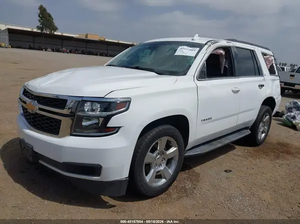 1GNSCBKC1KR282271 2019 CHEVROLET TAHOE - Image 2