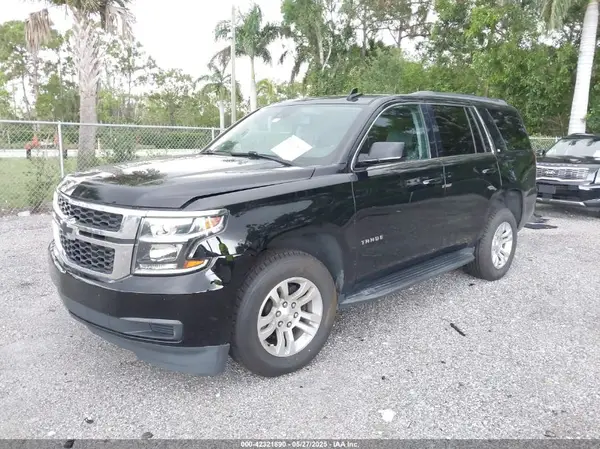 1GNSCBKC1LR182348 2020 CHEVROLET TAHOE - Image 2