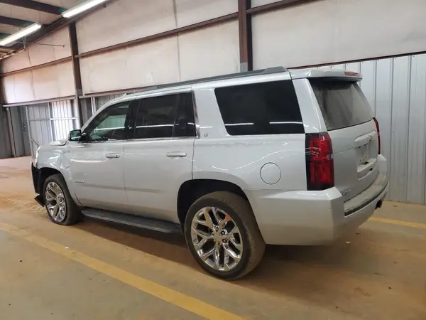 1GNSCBKC1LR227174 2020 CHEVROLET TAHOE - Image 2