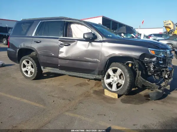 1GNSCBKC2GR402599 2016 CHEVROLET TAHOE - Image 1