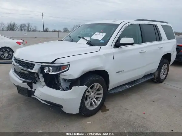1GNSCBKC2HR141086 2017 CHEVROLET TAHOE - Image 2