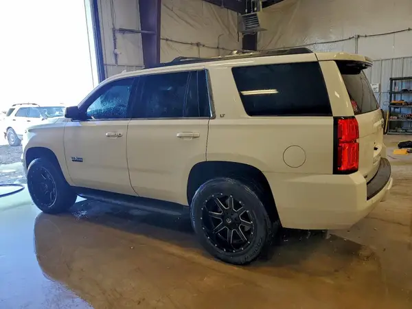 1GNSCBKC2HR150161 2017 CHEVROLET TAHOE - Image 2