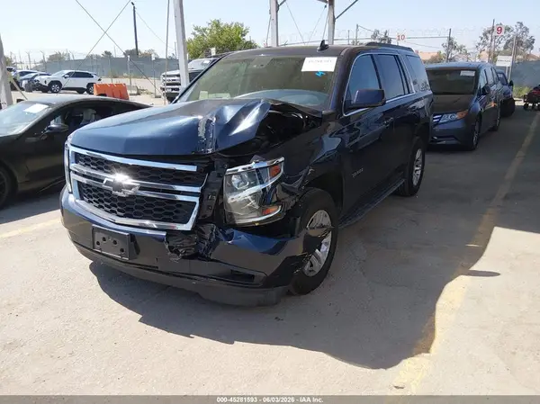 1GNSCBKC2HR166652 2017 CHEVROLET TAHOE - Image 2