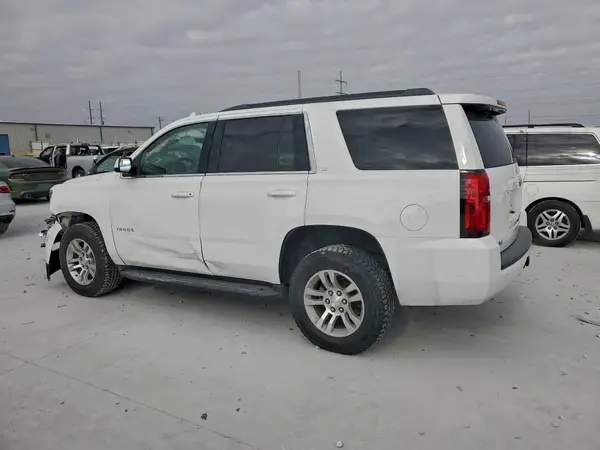 1GNSCBKC2HR275371 2017 CHEVROLET TAHOE - Image 2