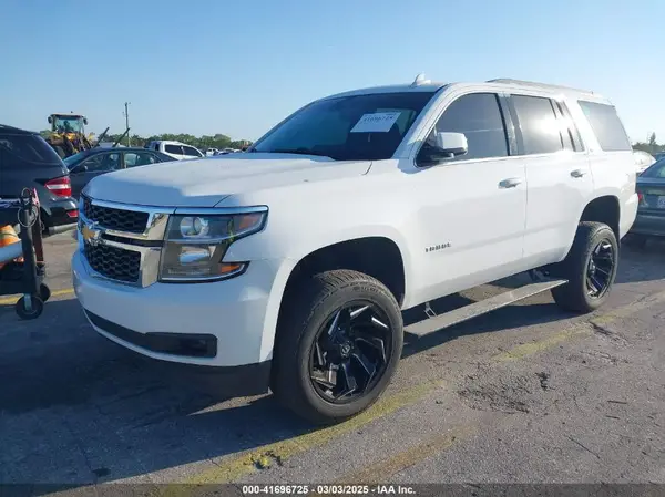 1GNSCBKC2HR335360 2017 CHEVROLET TAHOE - Image 2