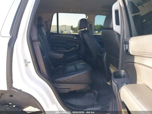 1GNSCBKC2HR335360 2017 CHEVROLET TAHOE - Image 8