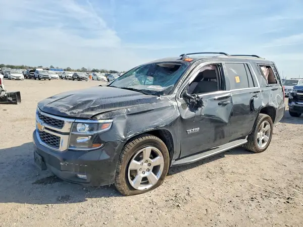 1GNSCBKC2HR336458 2017 CHEVROLET TAHOE - Image 1