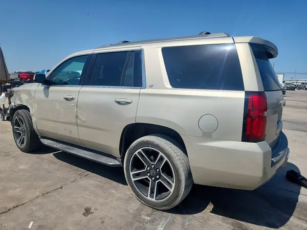 1GNSCBKC2HR340283 2017 CHEVROLET TAHOE - Image 2