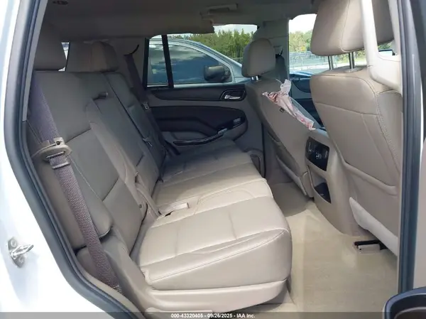 1GNSCBKC2HR355687 2017 CHEVROLET TAHOE - Image 8