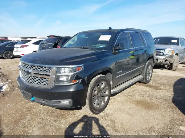 1GNSCBKC2HR405424 2017 CHEVROLET TAHOE - Image 2