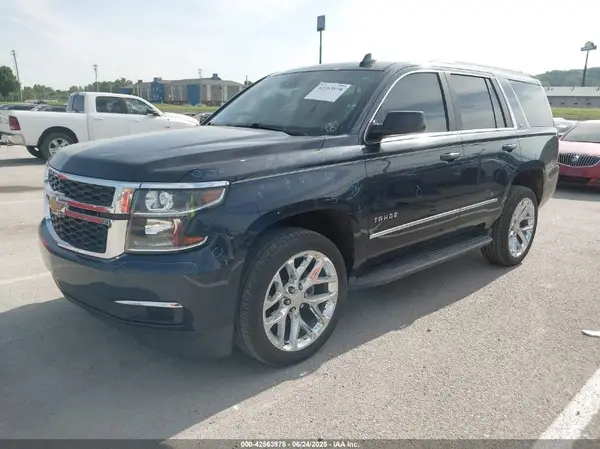 1GNSCBKC2HR406704 2017 CHEVROLET TAHOE - Image 2