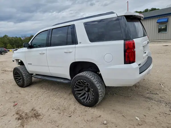 1GNSCBKC2JR100284 2018 CHEVROLET TAHOE - Image 2