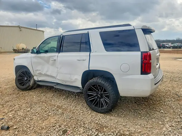 1GNSCBKC2JR195106 2018 CHEVROLET TAHOE - Image 2