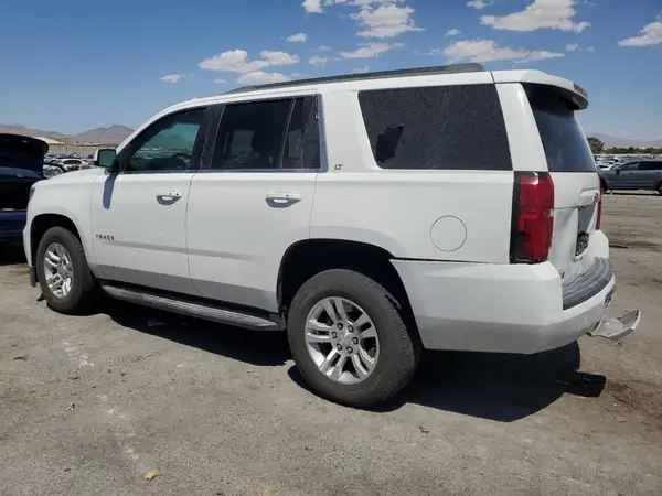 1GNSCBKC2JR243591 2018 CHEVROLET TAHOE - Image 2
