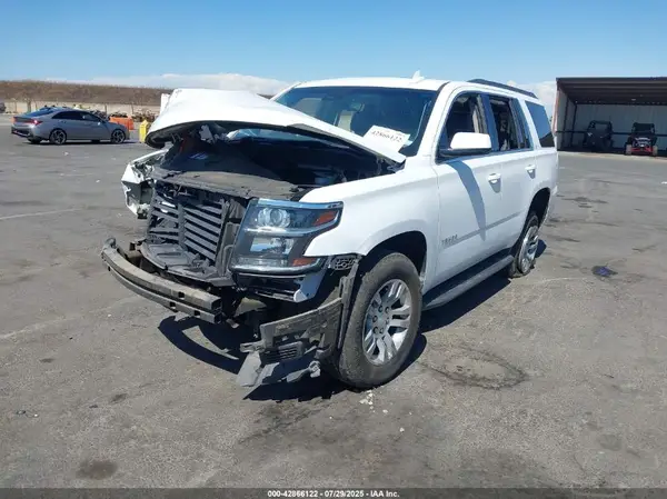 1GNSCBKC2JR386184 2018 CHEVROLET TAHOE - Image 2