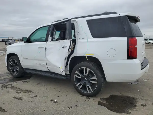 1GNSCBKC2JR391062 2018 CHEVROLET TAHOE - Image 2