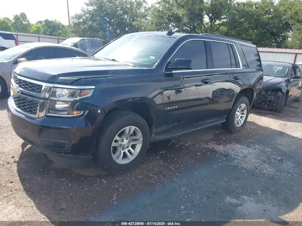 1GNSCBKC2KR122254 2019 CHEVROLET TAHOE - Image 2